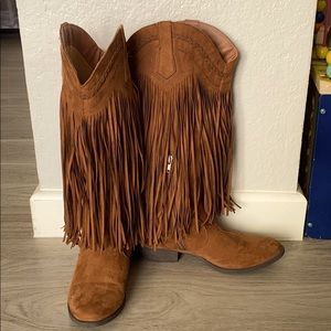 Adorable Fringe Cowgirl Boots